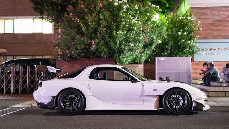 Illustration for article titled Here’s How Japan Does a Giant Mazda Rotary Party